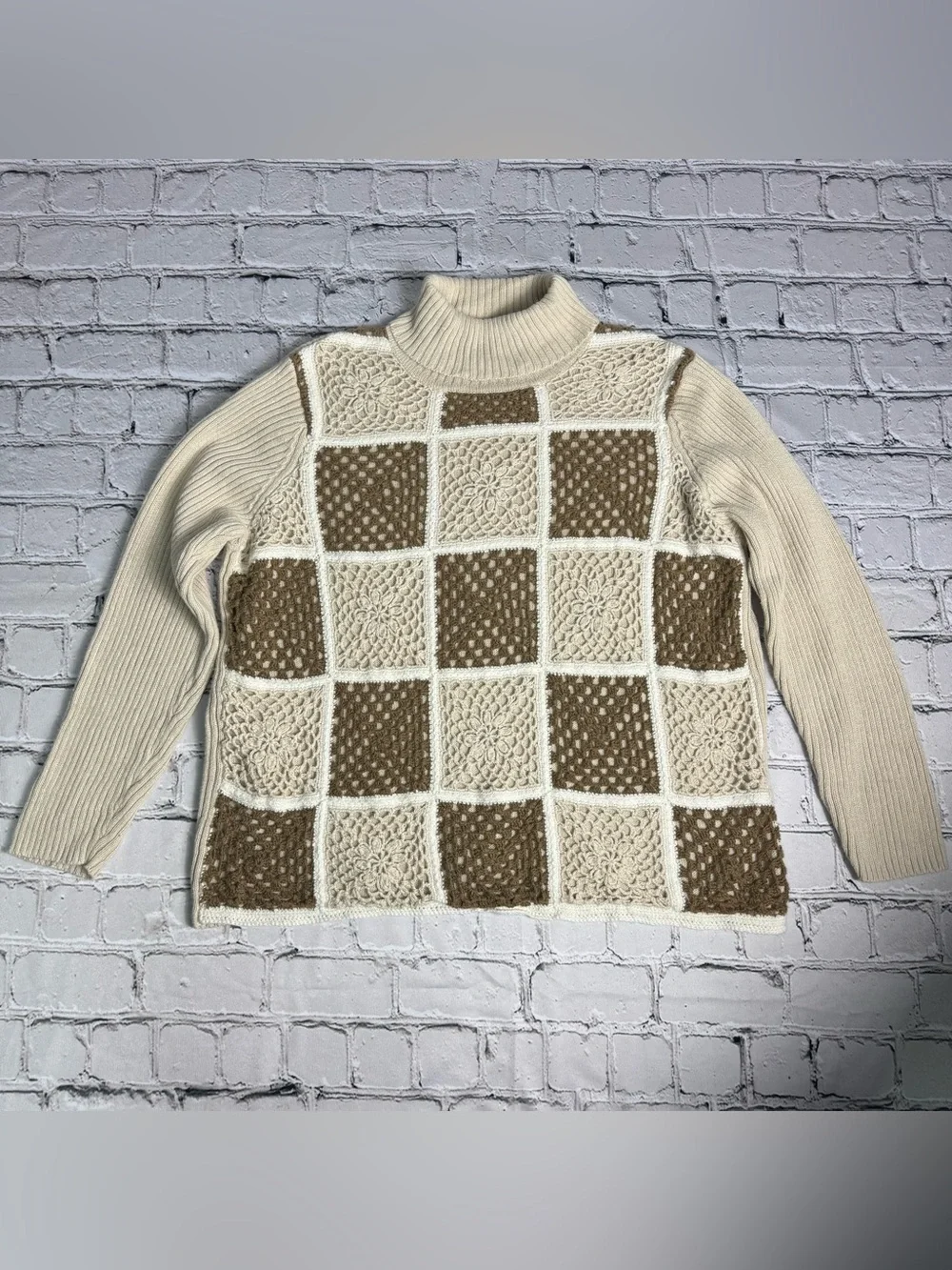 Vtg Y2K Villager Liz Claiborne Cream Brown Crochet Patchwork Turtleneck Sweater
